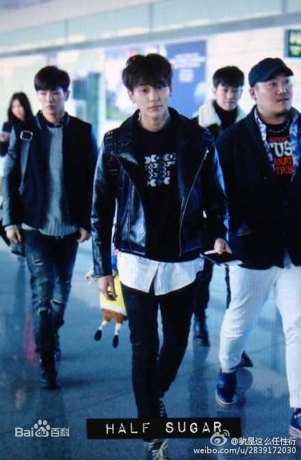 金圣柱()前后照片