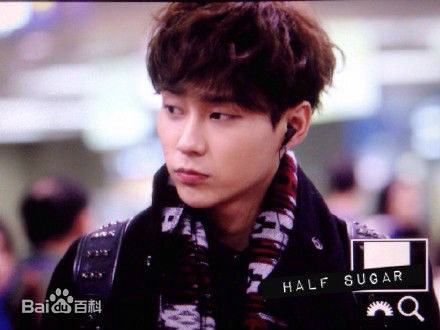 金圣柱()前后照片