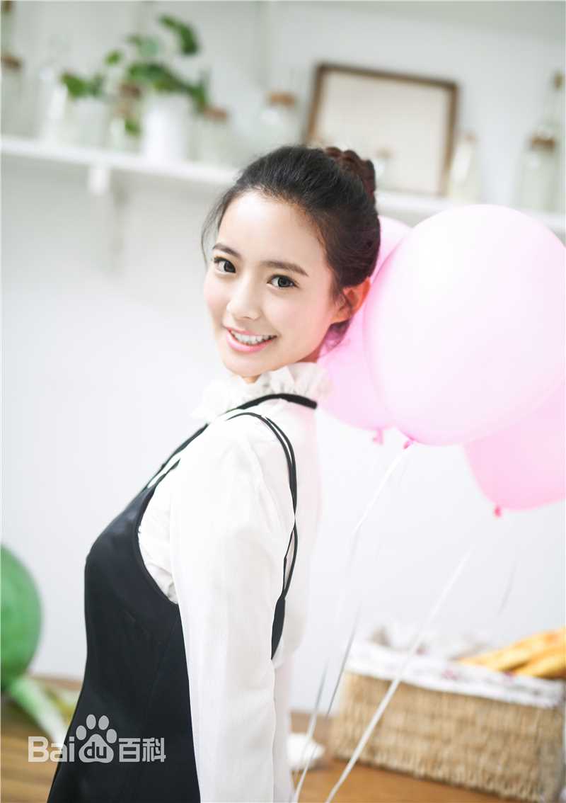 邹新宇最全清爽壁纸