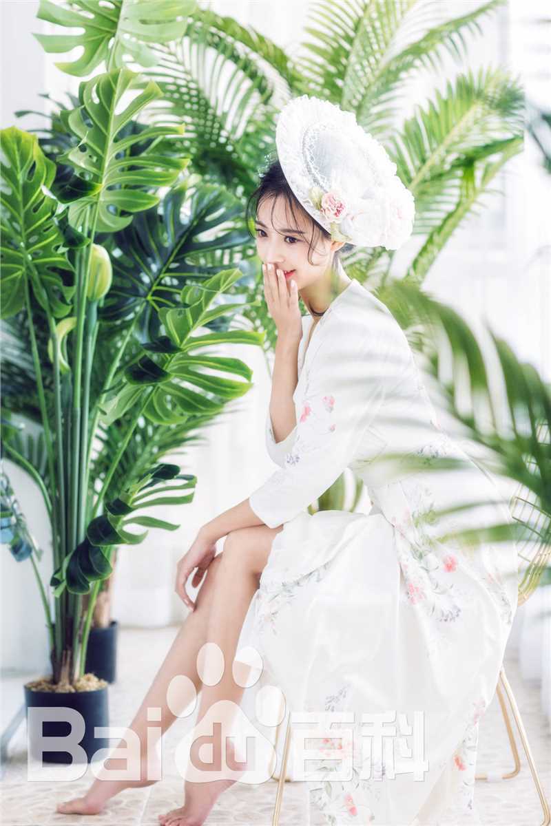 邹新宇高清夏日图集