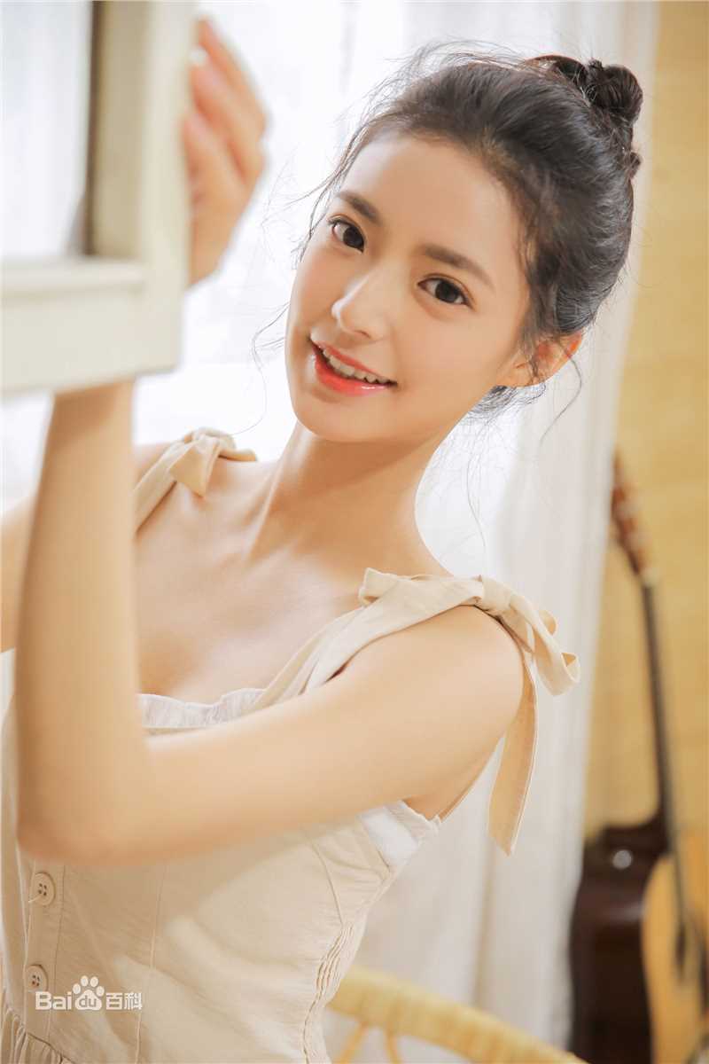 邹新宇精选日系图册