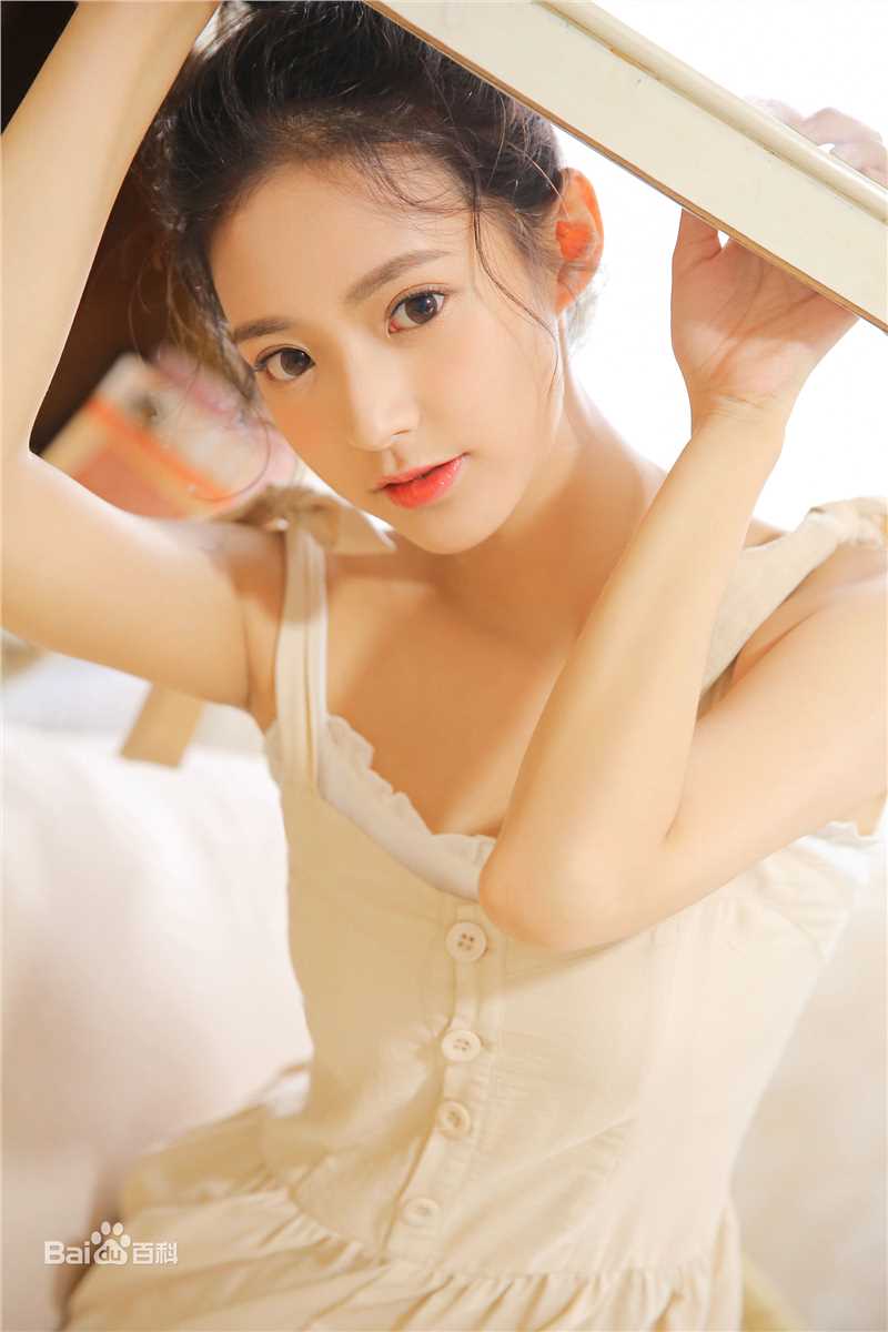 邹新宇精选日系图册