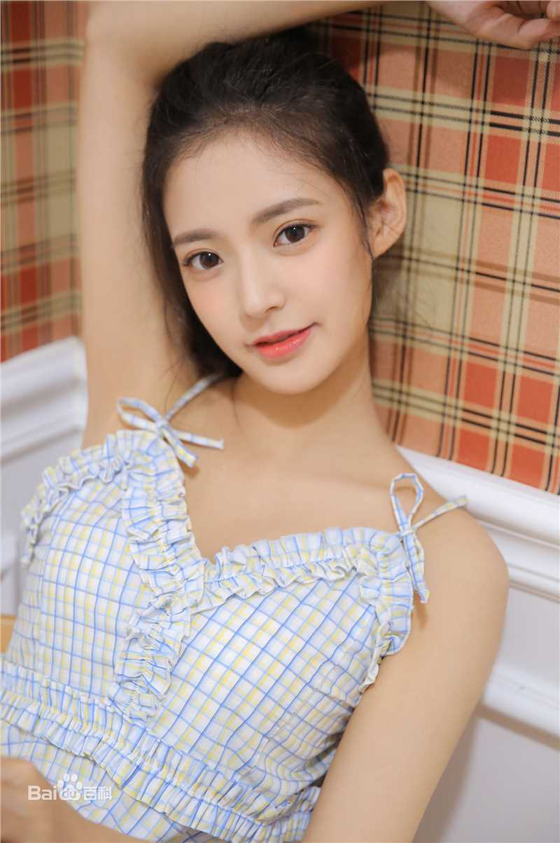 邹新宇精选日系图册