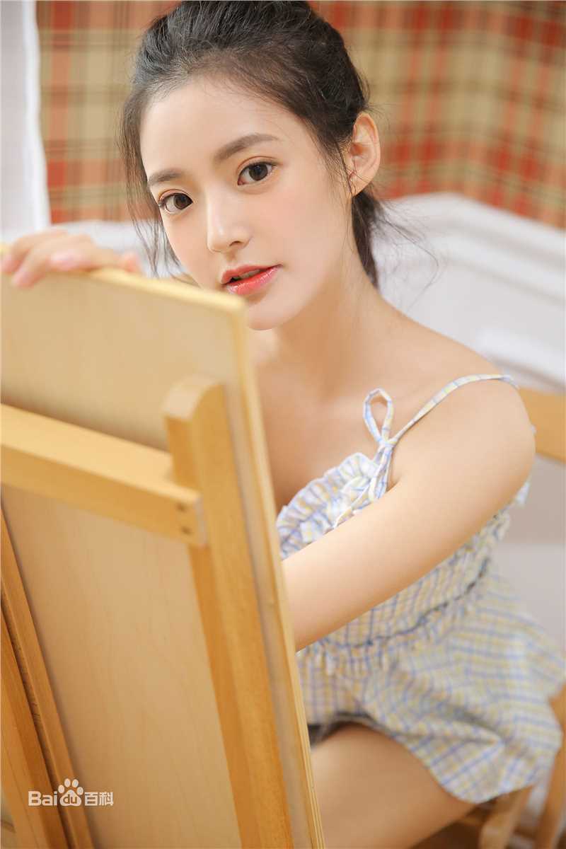 邹新宇精选日系图册