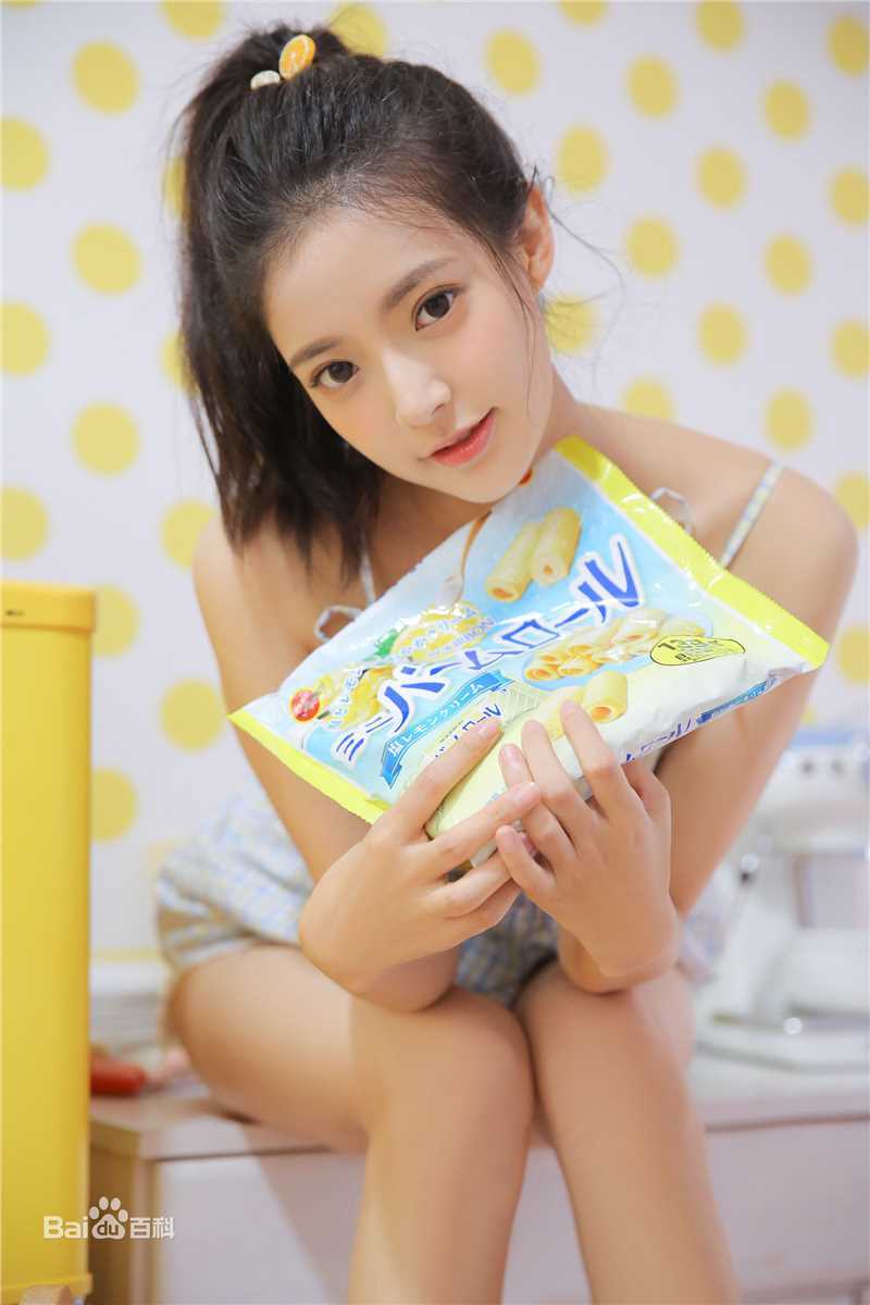 邹新宇精选日系图册