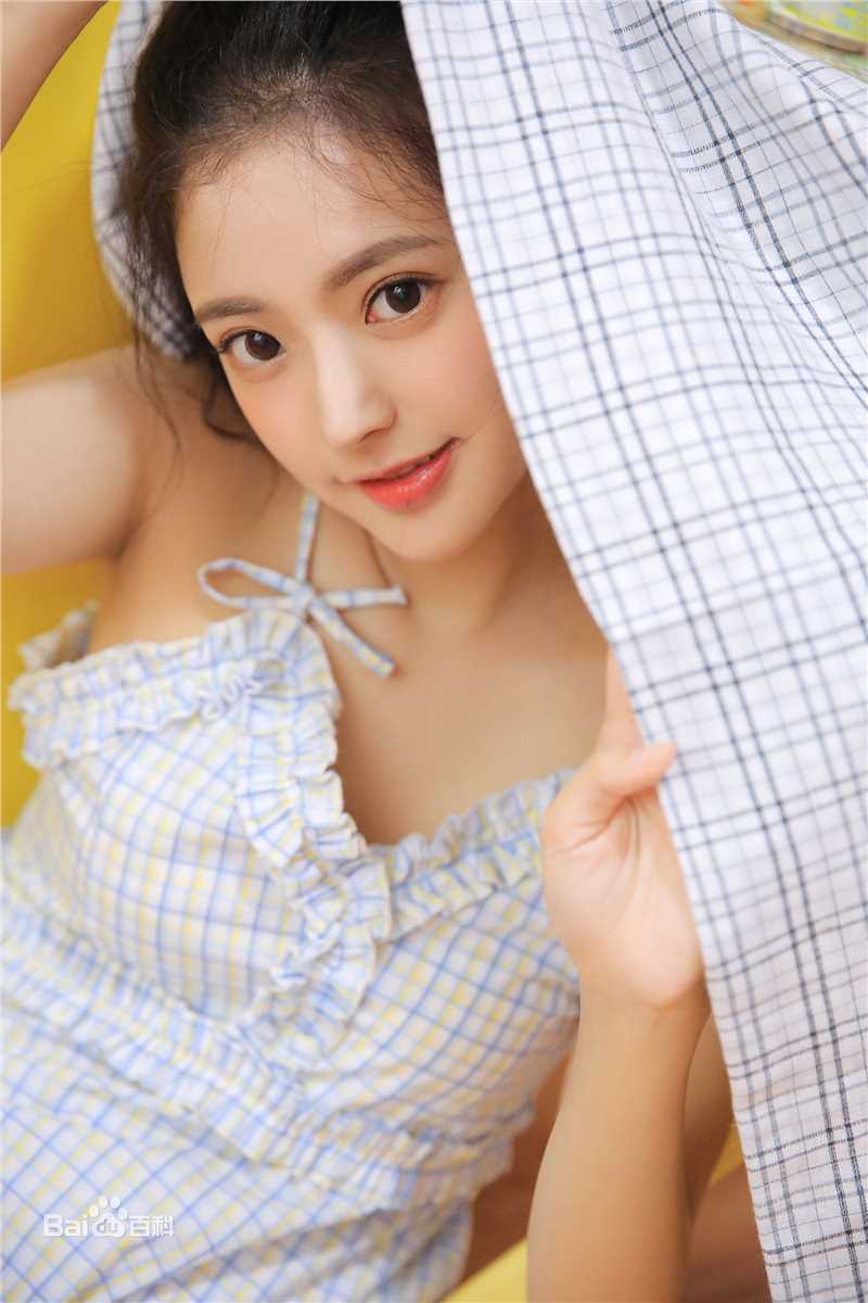 邹新宇精选日系图册