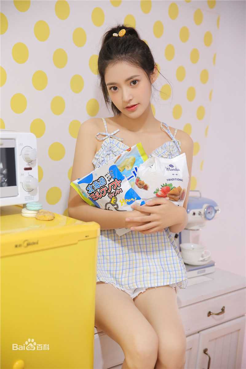 邹新宇精选日系图册