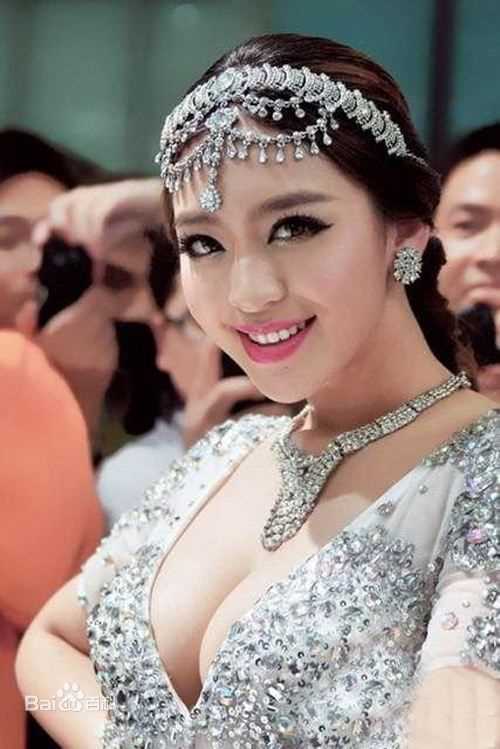 曹阳(Cao Yang)精选钻石袍图册