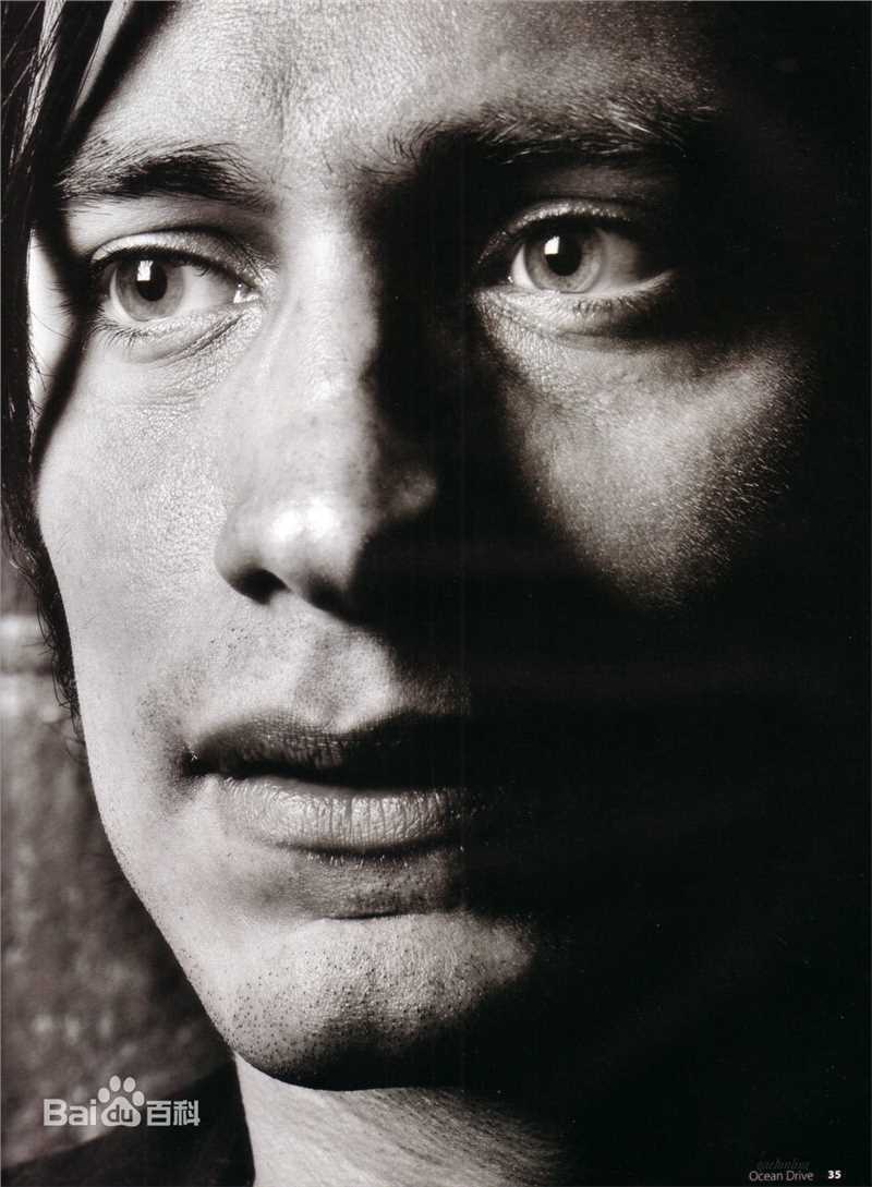 精选盖尔·加西亚·贝纳尔(Gael García Bernal)精彩图册