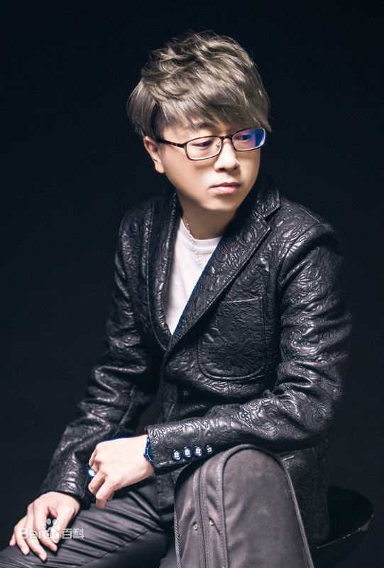 精选李济纶(SKYLY)