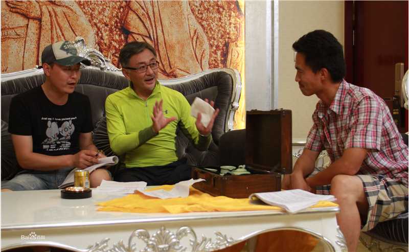 史震飞导演工作照图片图册