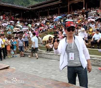 史震飞导演工作照图片图册