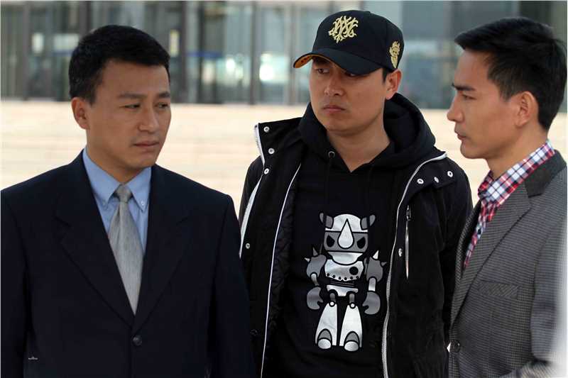 史震飞导演工作照图片图册