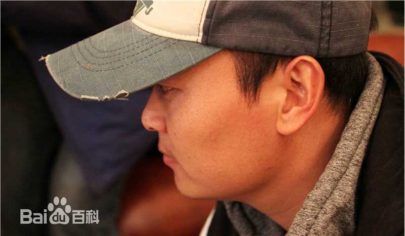 史震飞导演工作照图片图册