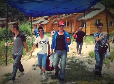 史震飞导演工作照图片图册