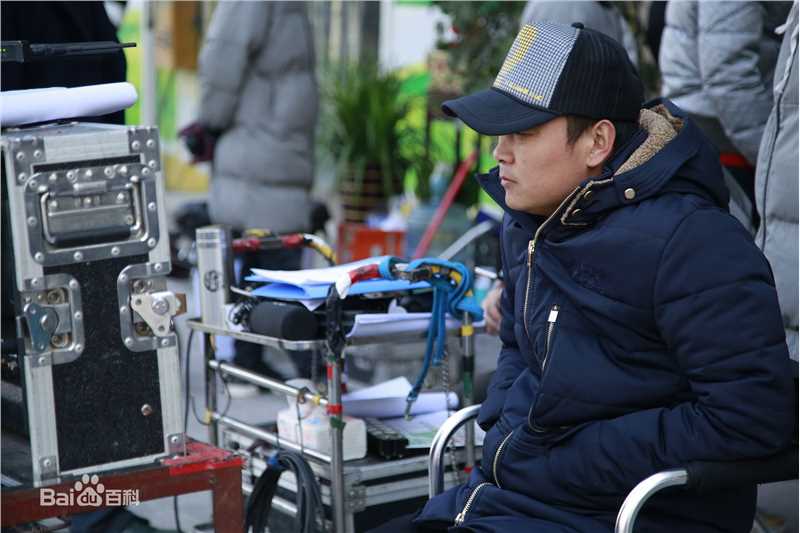 史震飞工作照前后照片