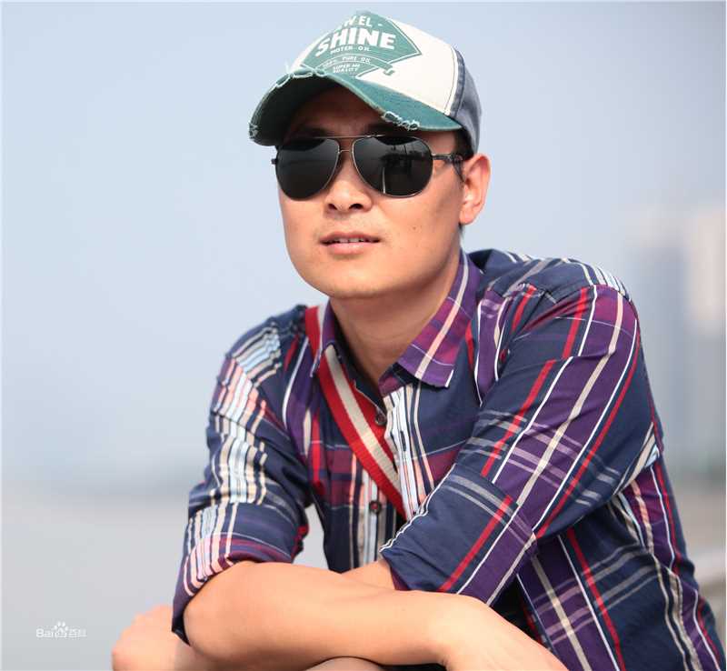 史震飞前后照片