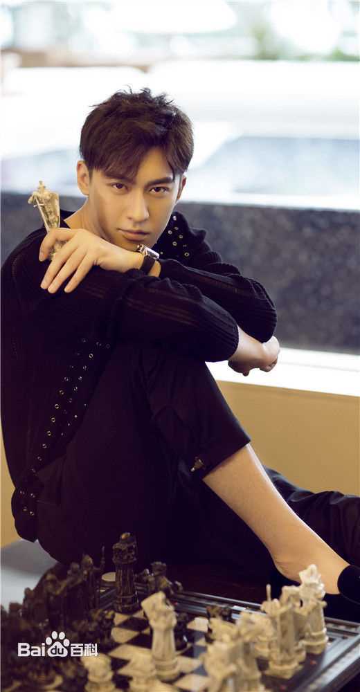 李柏谊最新壁纸