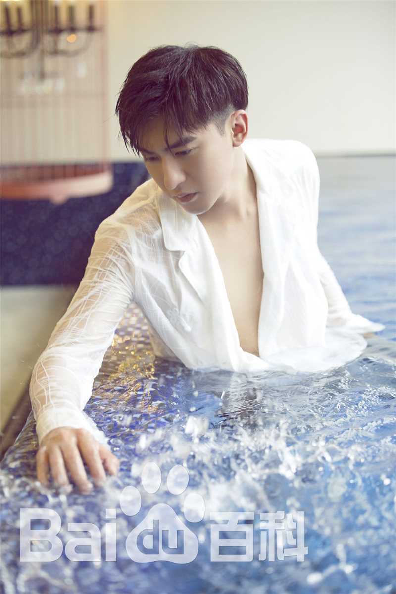 李柏谊精选宣传图册