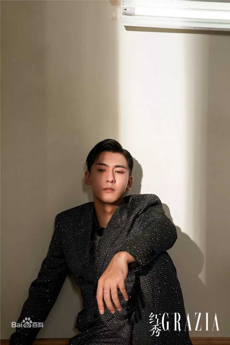 李柏谊精选杂志大片图册