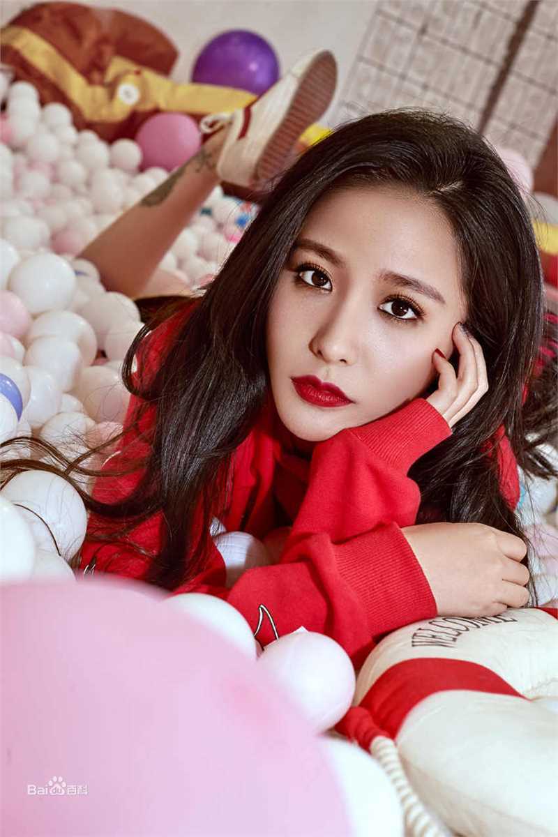 邱箫婵高清图册