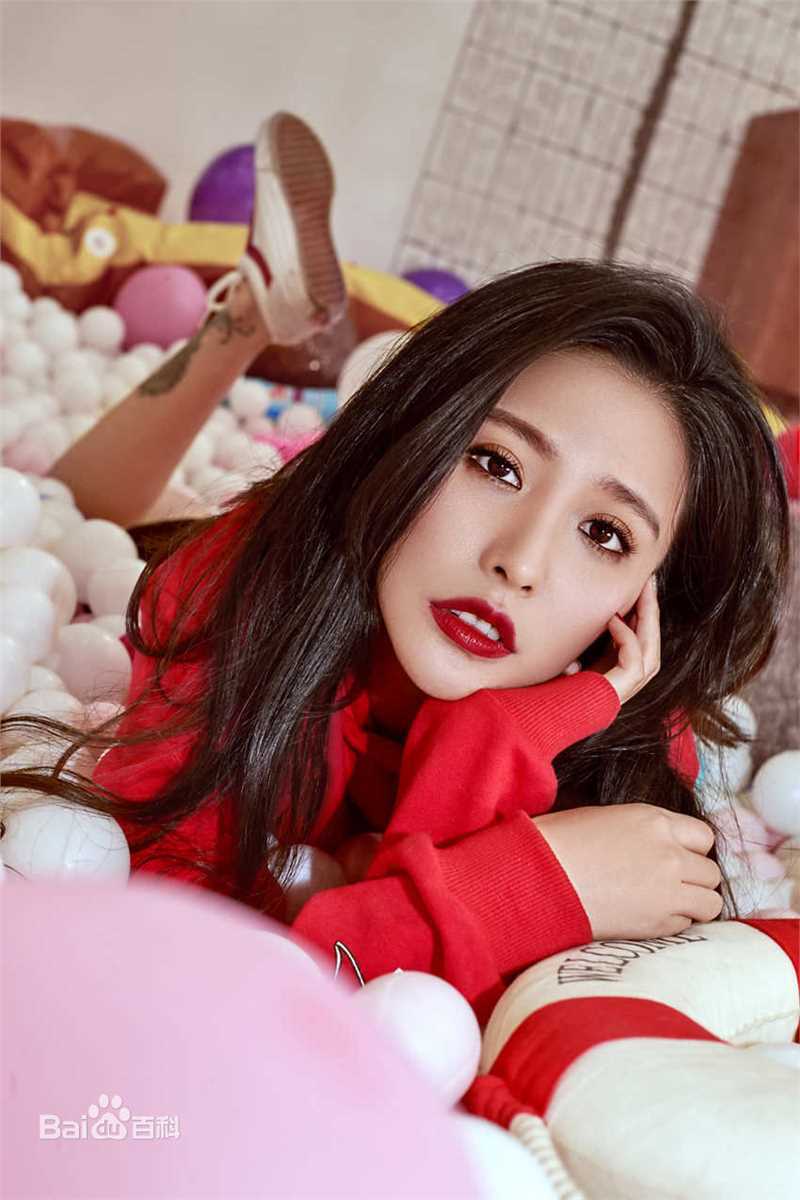 邱箫婵高清图册