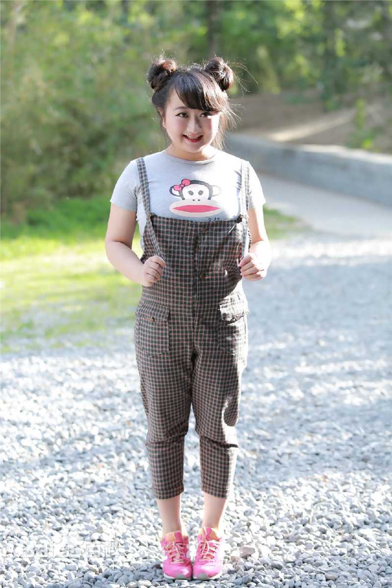 臧洪娜照片素颜照相册