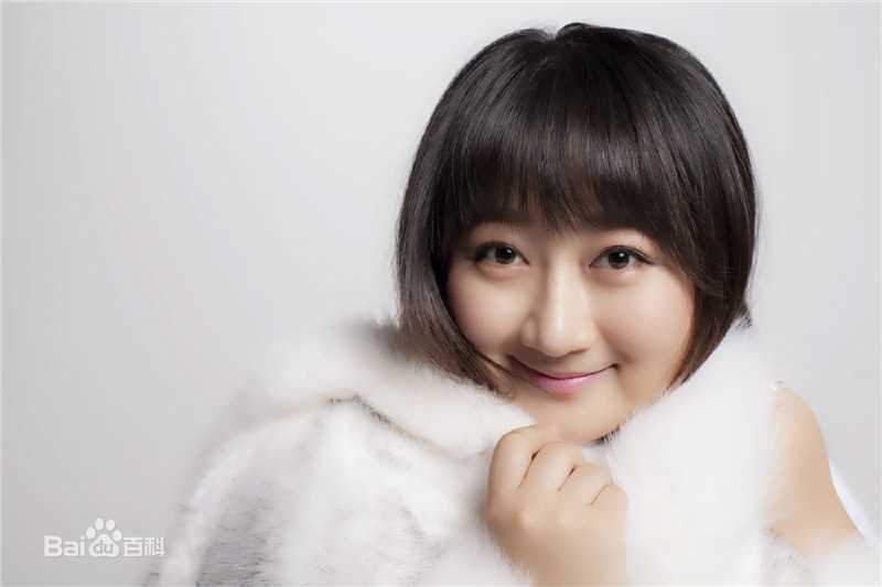 最新臧洪娜性感图片