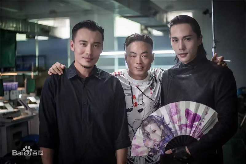 刘涤非照片图册