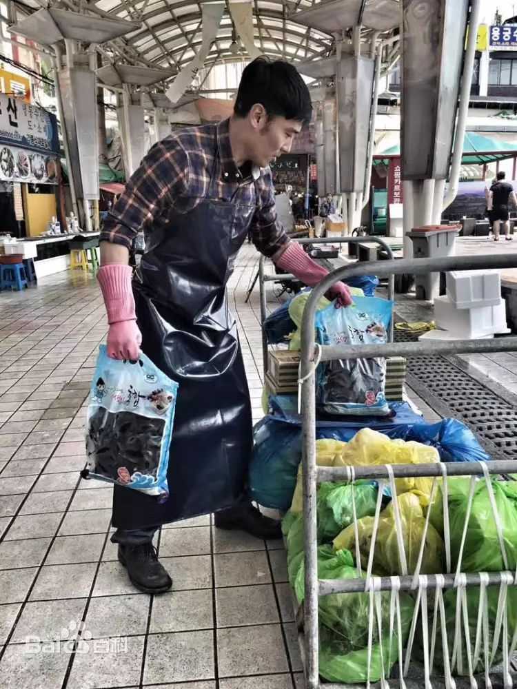 刘涤非生活照前后照片