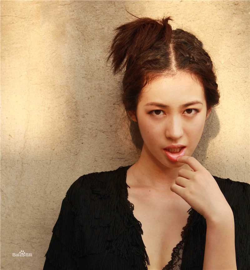 黄幻(Zoo)黄色幻想生活照素颜照相册