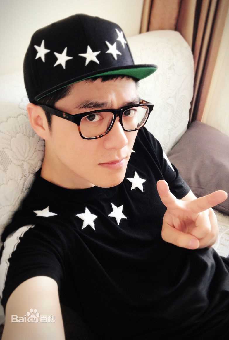 莫君莫莫生活生活照