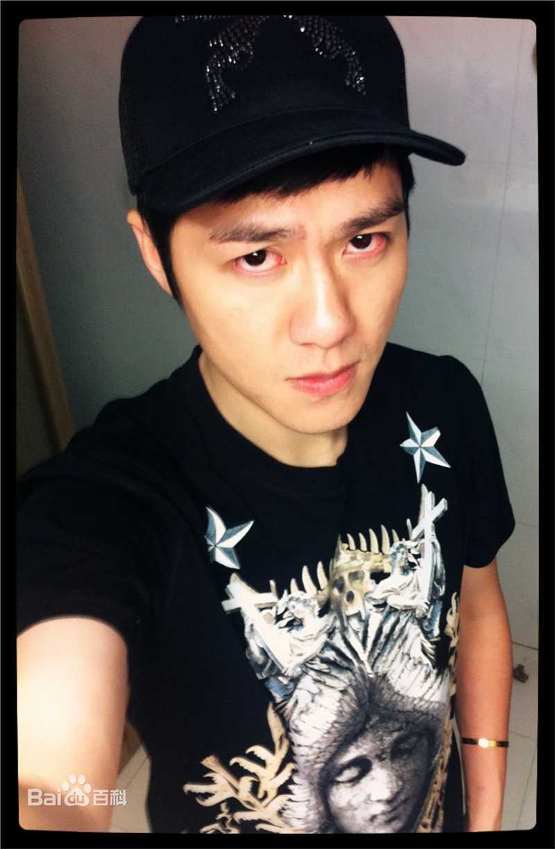 莫君莫莫生活生活照