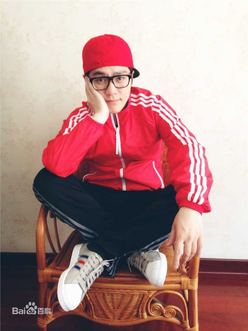 莫君莫莫生活生活照