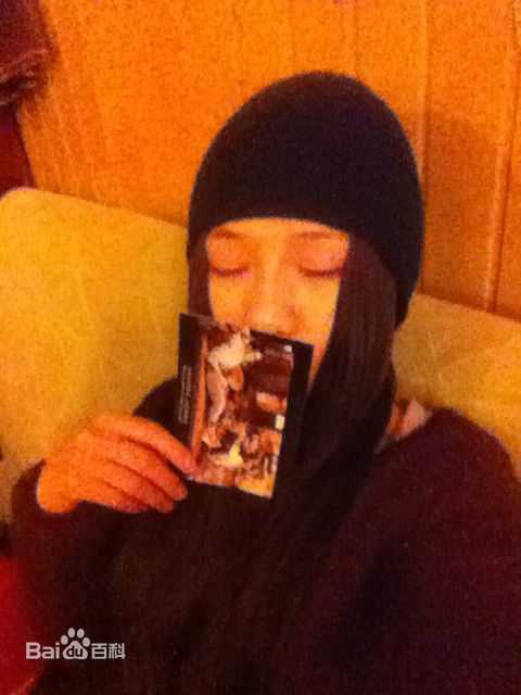 刘青(Ava Liu)生活照壁纸壁纸