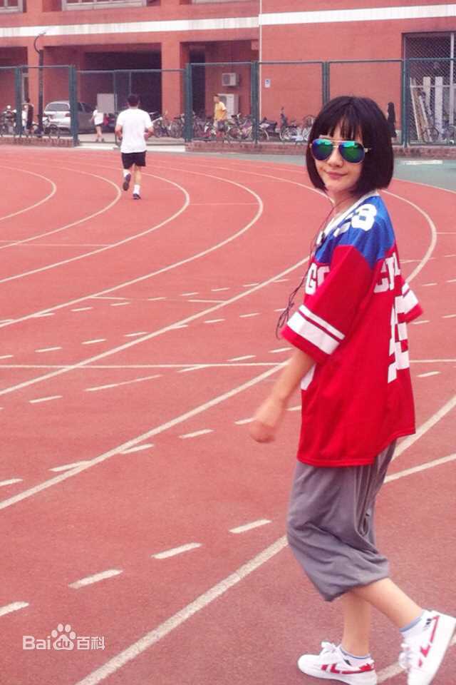 刘青(Ava Liu)生活照壁纸壁纸