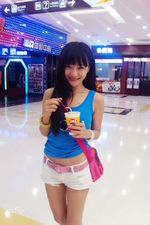 刘青(Ava Liu)生活照壁纸壁纸