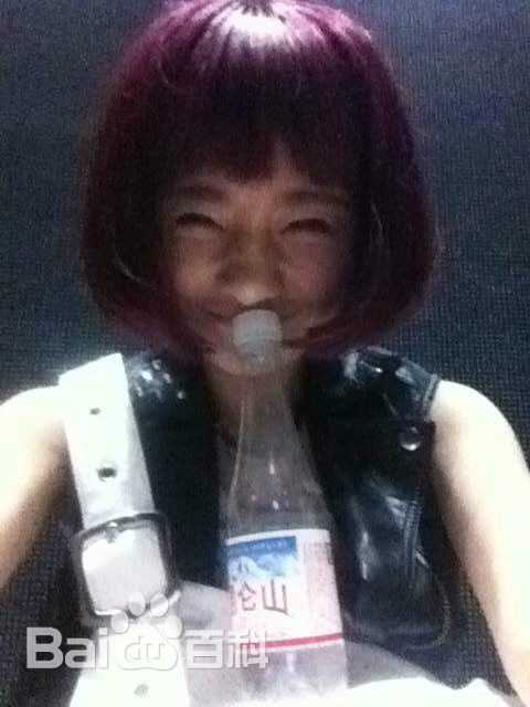 刘青(Ava Liu)生活照壁纸壁纸