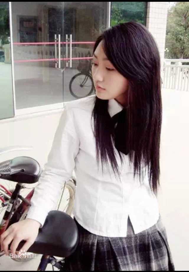 刘青(Ava Liu)生活照壁纸壁纸