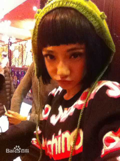 刘青(Ava Liu)生活照壁纸壁纸