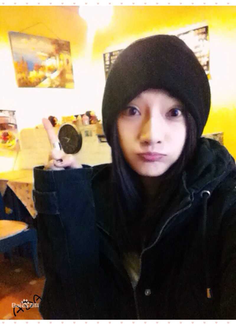 刘青(Ava Liu)生活照壁纸壁纸