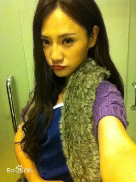 刘青(Ava Liu)生活照壁纸壁纸