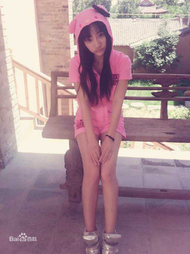 刘青(Ava Liu)生活照壁纸壁纸