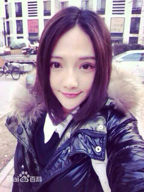 刘青(Ava Liu)生活照壁纸壁纸