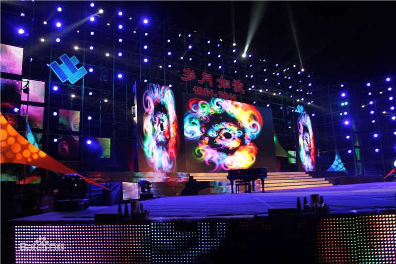 杨臣刚(yangchengang)的个人图册生活照相册