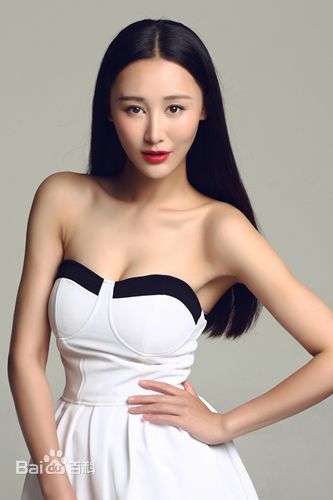 杜十五最全低胸白裙相册