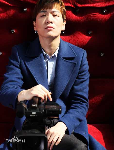 最新姜文轩性感图片