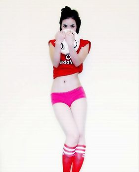 最新足球宝贝成立“反潜联盟”,立誓夹紧双腿_壁纸