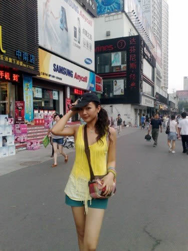 精选足球宝贝刘闻雯最新图册