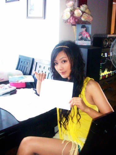 精选足球宝贝刘闻雯最新图册